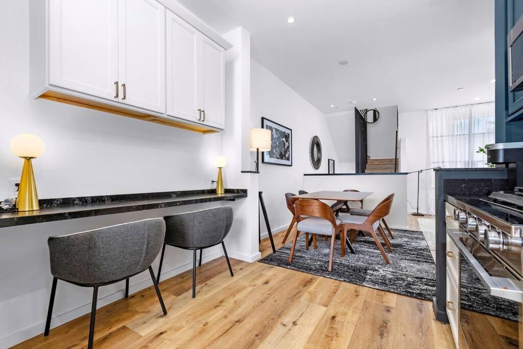 4br Modern & Spacious Townhouse W/ Free Parking Appartement Los Angeles